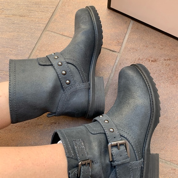 Pristine - Nine West Moto Boots - Picture 3 of 9